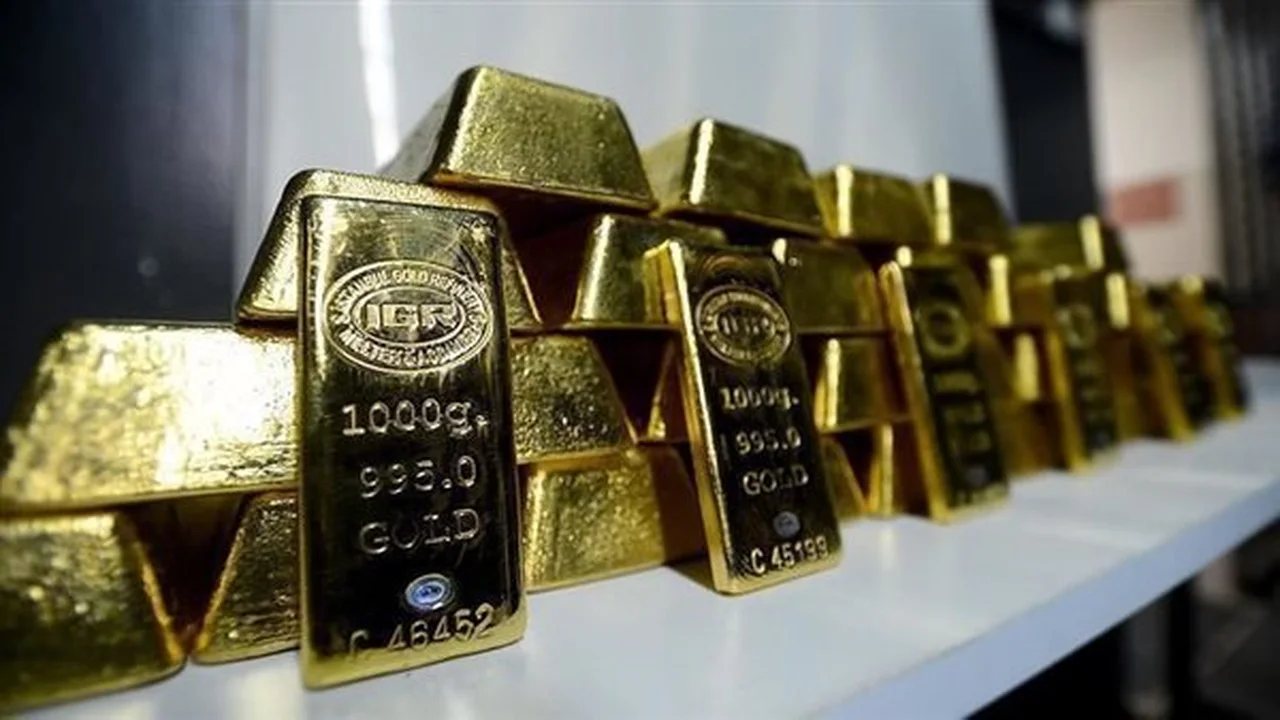 أسعار سبائك الذهب اليوم في سوق الصاغة تواصل الاستقرار عند 7015 جنيهاً للجرام